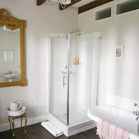 Manoir - Domaine De La Vaure