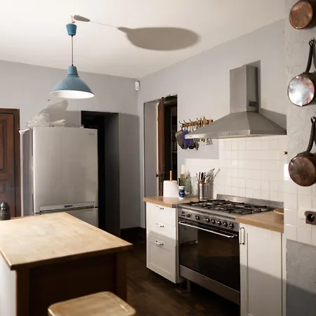 Manoir De Charme Pour Groupe Avec Piscine Holiday home *